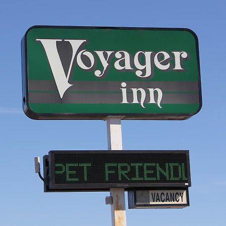 Voyager Inn Сент Игнас Екстериор снимка