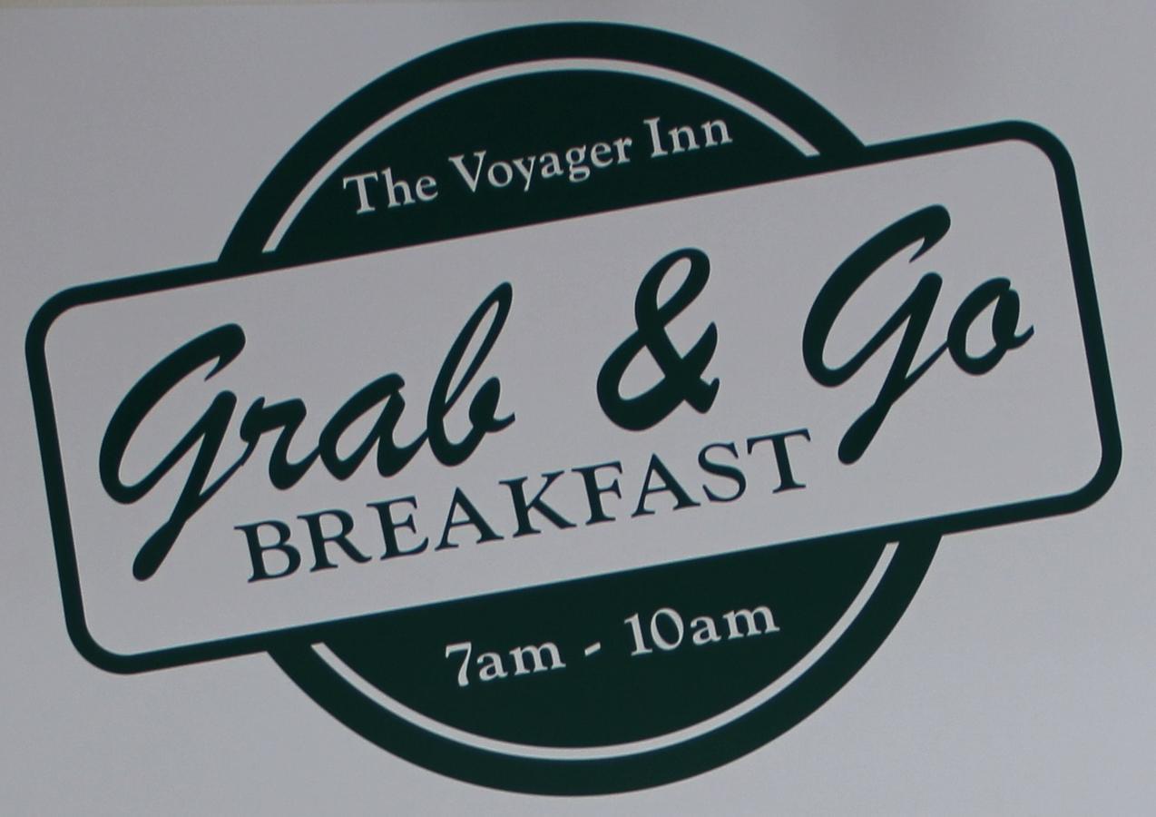 Voyager Inn Сент Игнас Екстериор снимка